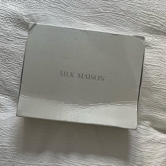 Silk Maison Palace Silk Dress in Sapphire NWT - Picture 6 of 6